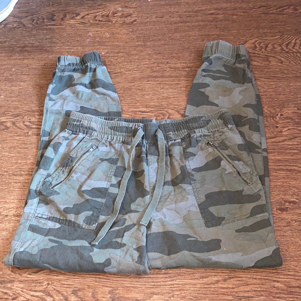 Garage Camo Joggers